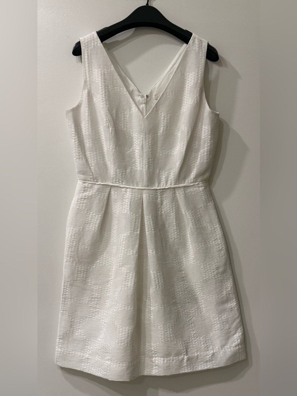 J. Crew | White Textured V Neck Sleeveless Dress | Size = 4